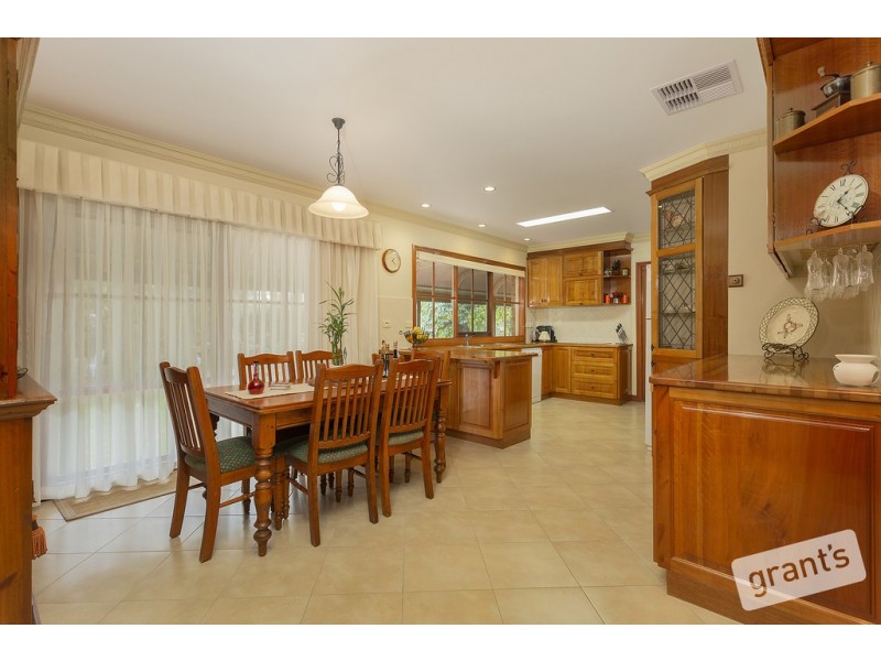 56 Memorial Drive, Narre Warren North VIC 3804