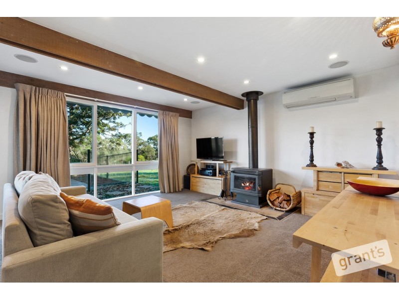 4 Mountain Flat Road, Narre Warren East VIC 3804