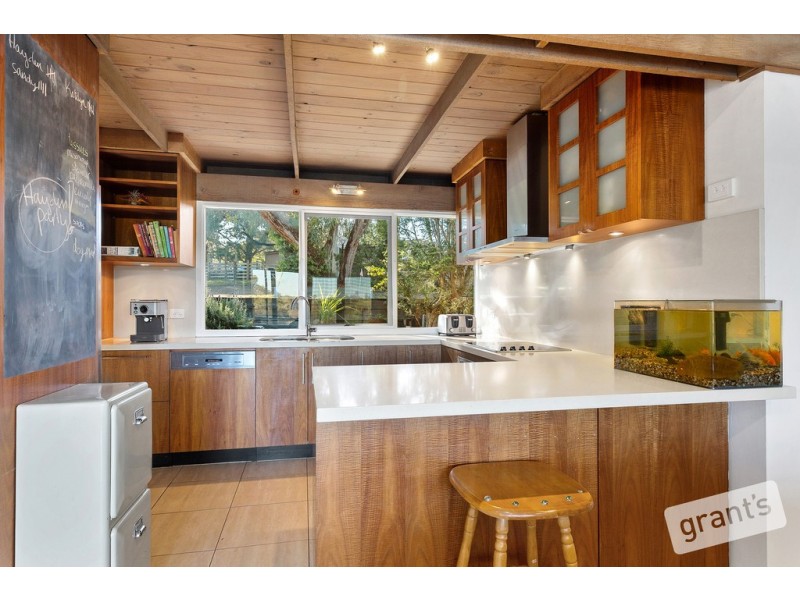 4 Mountain Flat Road, Narre Warren East VIC 3804