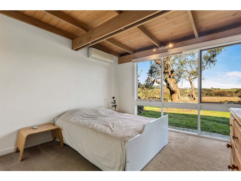 4 Mountain Flat Road, Narre Warren East VIC 3804