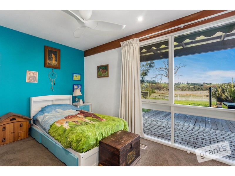 4 Mountain Flat Road, Narre Warren East VIC 3804