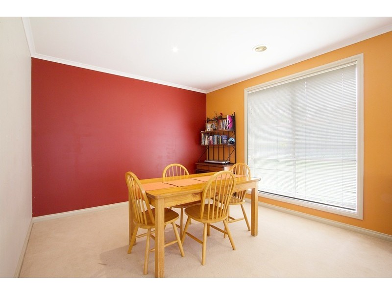 26 Sallybrook Circuit, Narre Warren VIC 3805