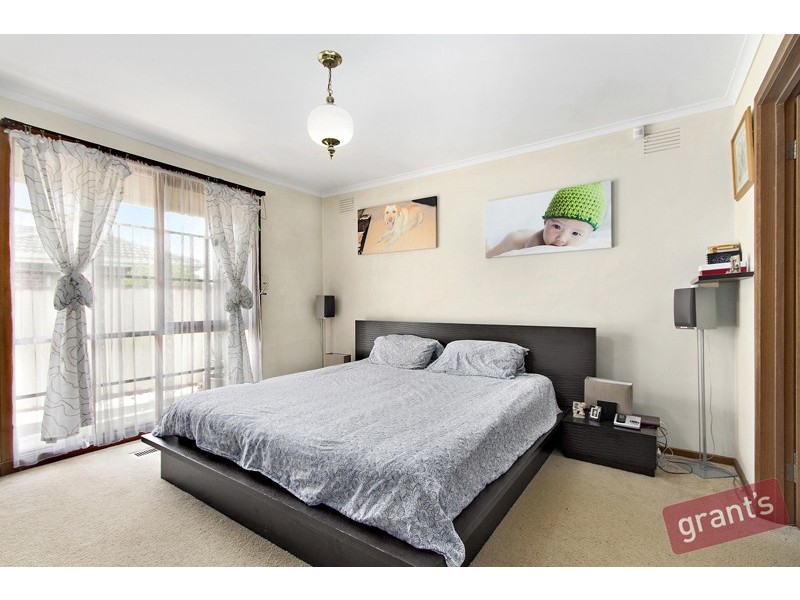 25 Gibson Street, Hallam VIC 3803