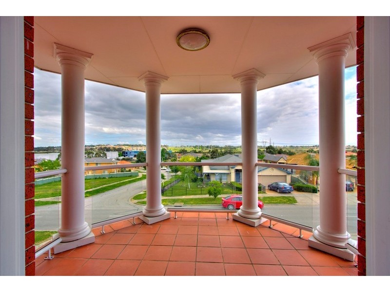 50 Springfield Drive, Narre Warren VIC 3805