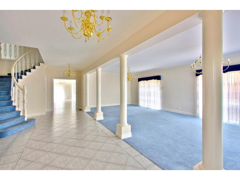 50 Springfield Drive, Narre Warren VIC 3805