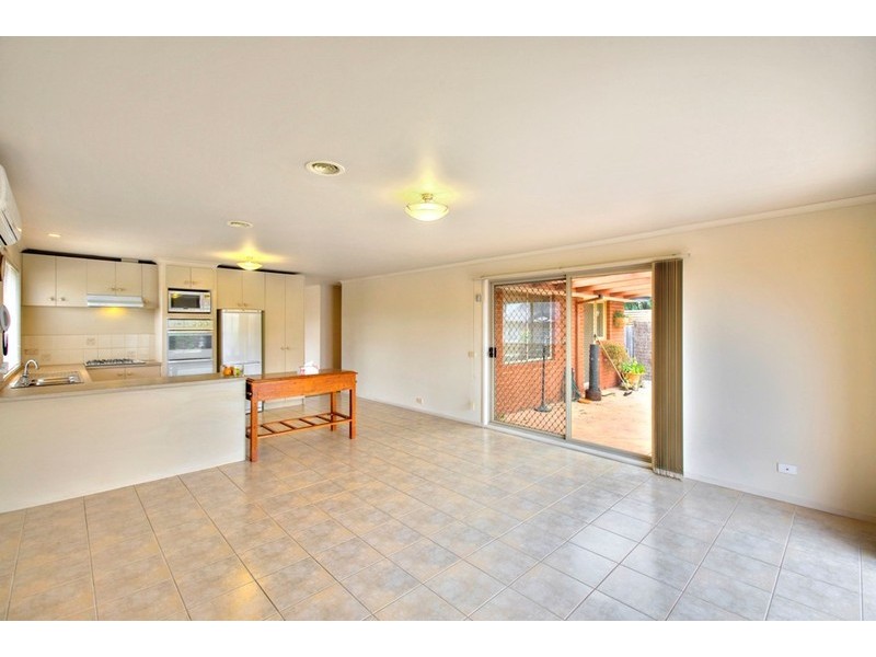 17 Plough Rise, Narre Warren South VIC 3805