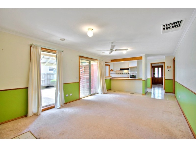 36 Ellenvale Road, Narre Warren VIC 3805