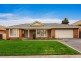 8 Kendall Drive, Narre Warren VIC 3805