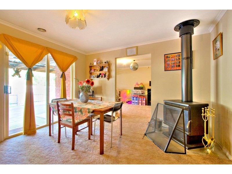 17 Greg Court, Narre Warren VIC 3805