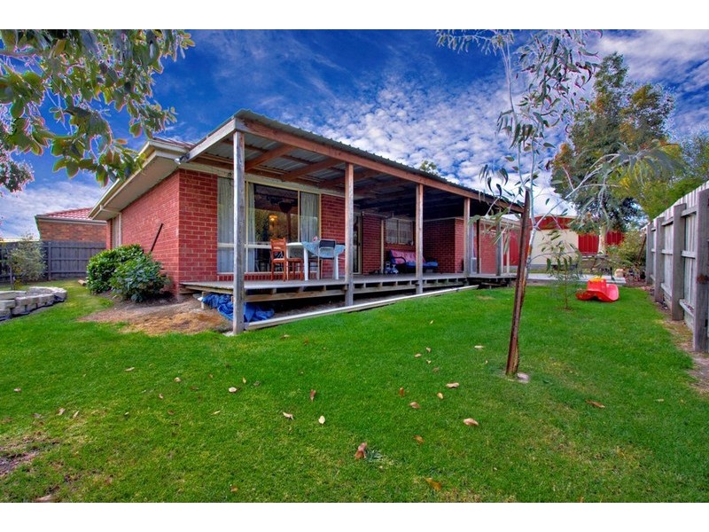 17 Greg Court, Narre Warren VIC 3805