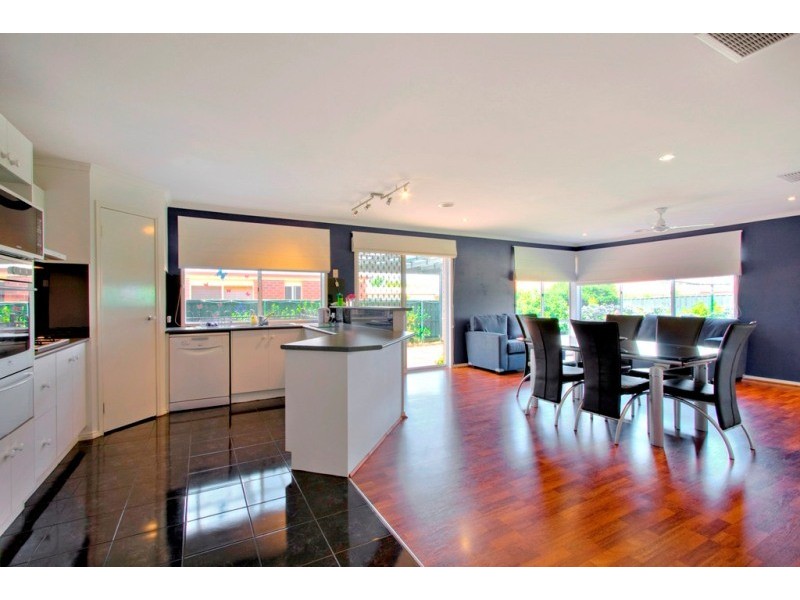 12 Hallmark Drive, Narre Warren South VIC 3805