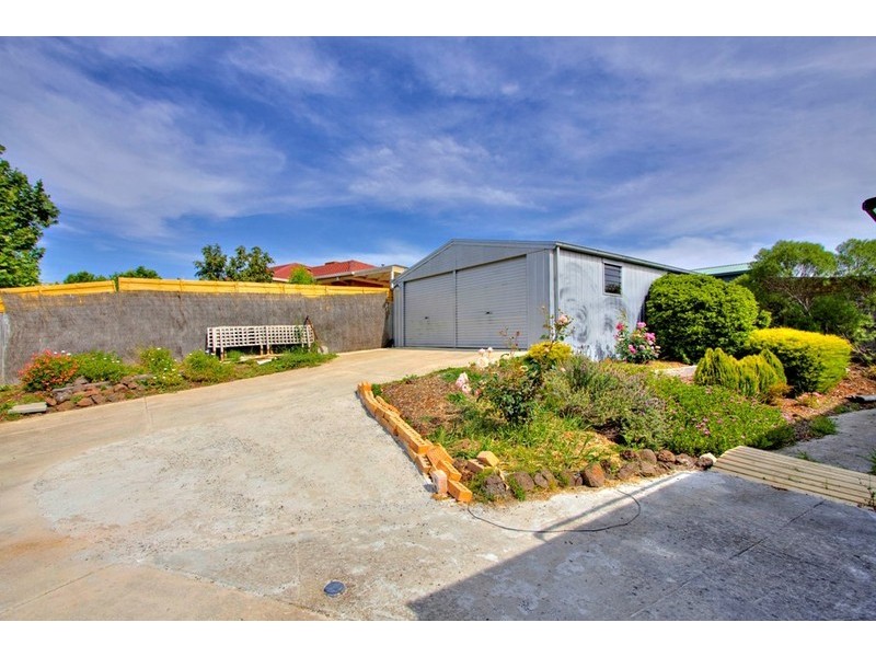 28 Jacksons Road, Narre Warren VIC 3805