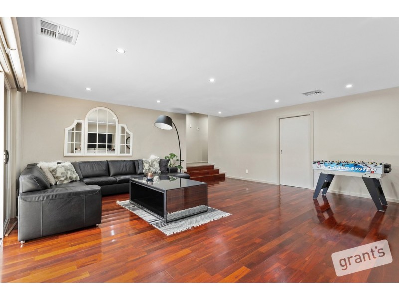 4 Sapphire Court, Narre Warren VIC 3805