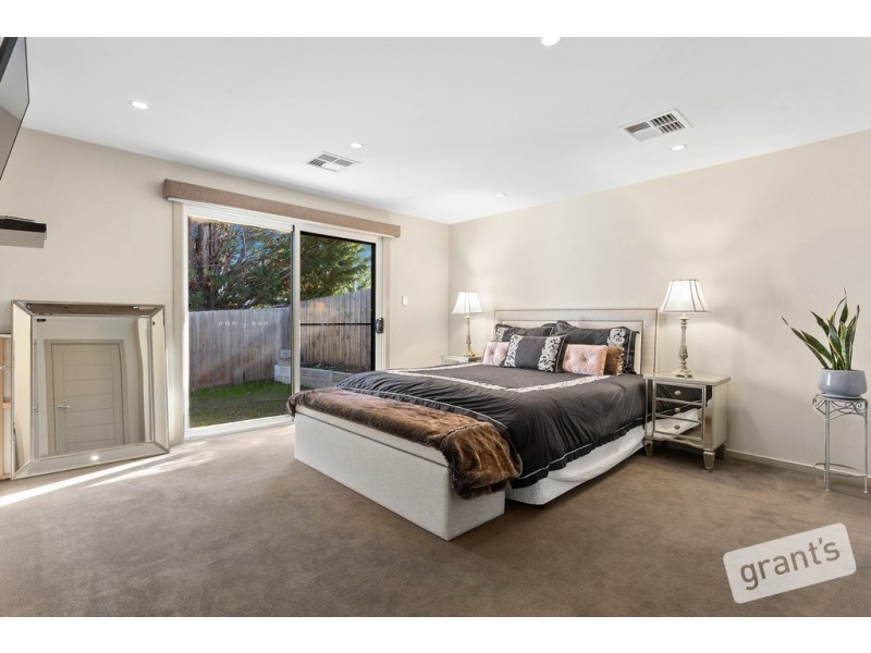 4 Sapphire Court, Narre Warren VIC 3805