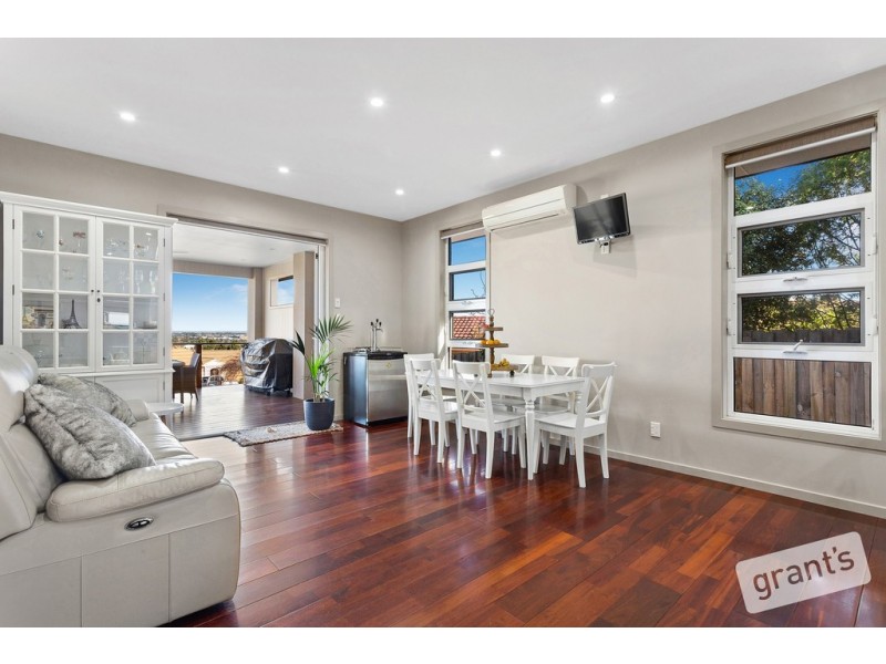 4 Sapphire Court, Narre Warren VIC 3805