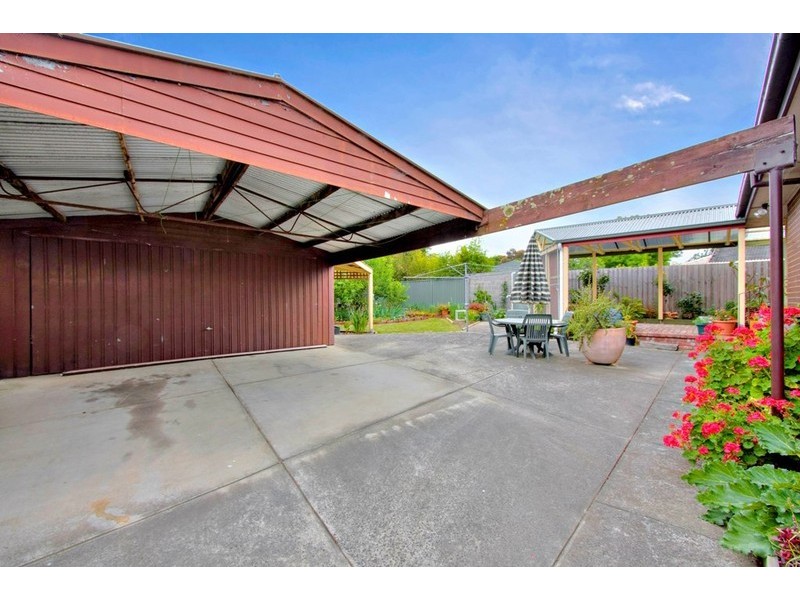 2 Farmers Way, Narre Warren VIC 3805