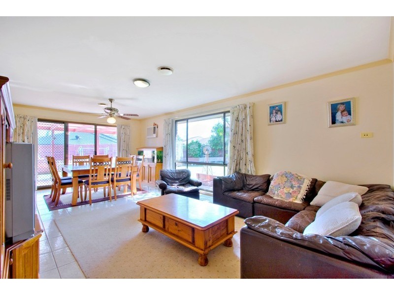 2 Sanders Court, Narre Warren VIC 3805