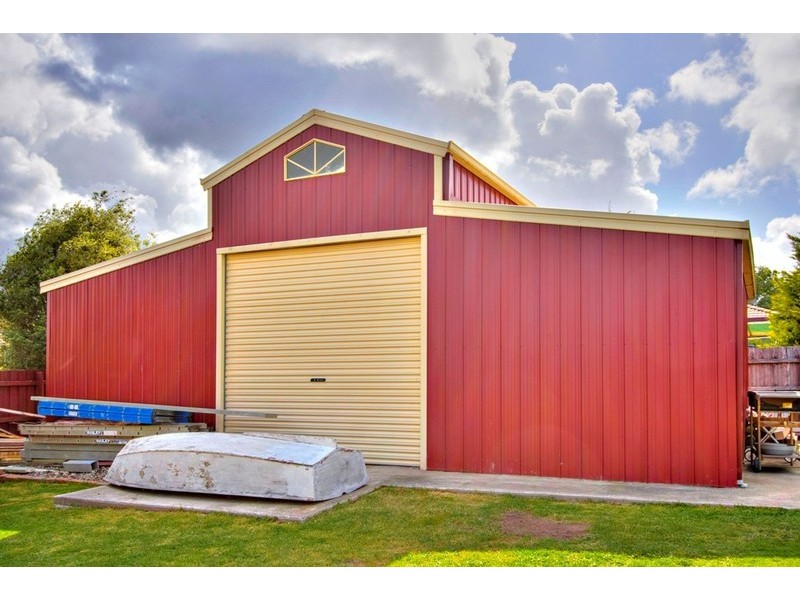 2 Sanders Court, Narre Warren VIC 3805
