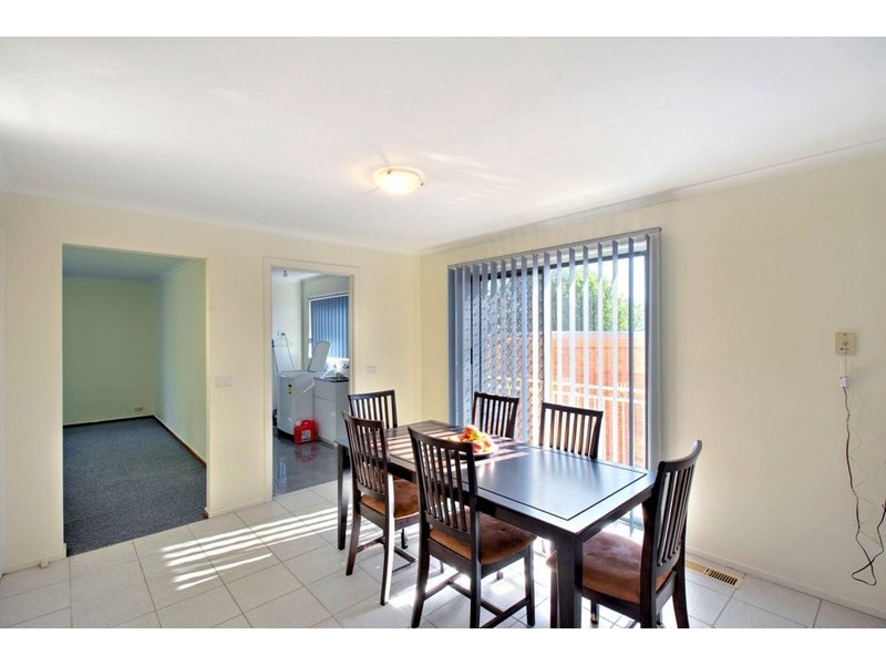 8 Emily Drive, Narre Warren VIC 3805