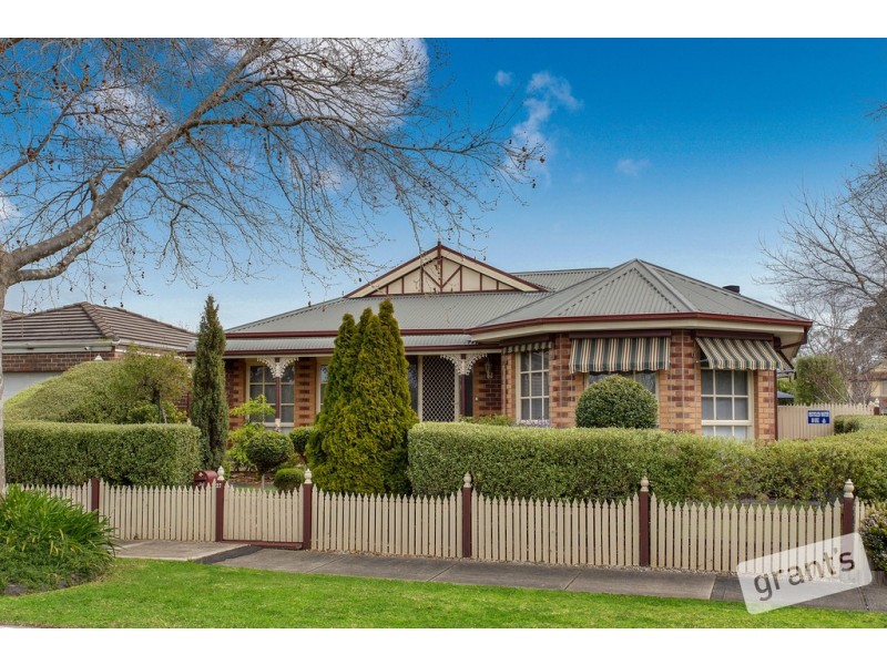 27 Park Square, Narre Warren South VIC 3805