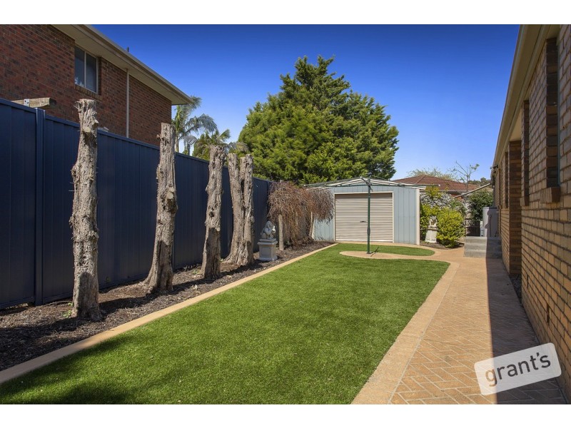 11 Kendall Drive, Narre Warren VIC 3805