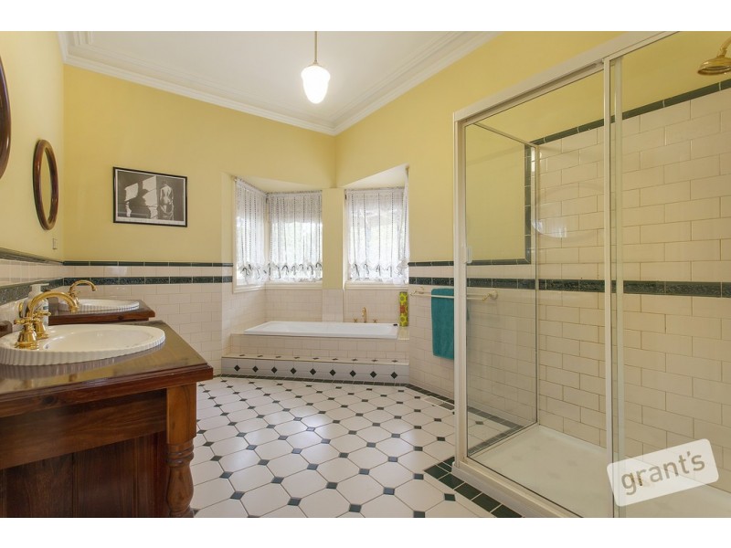 34-36 Carmen Crescent, Narre Warren North VIC 3804