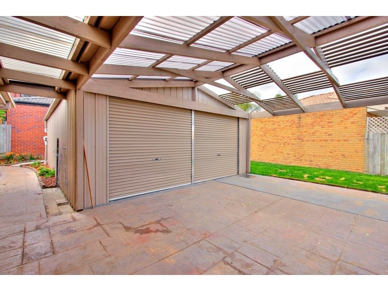 1 Ingram Close, Narre Warren VIC 3805