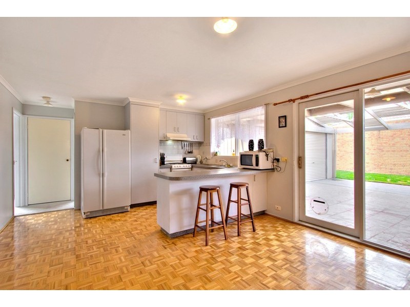 1 Ingram Close, Narre Warren VIC 3805