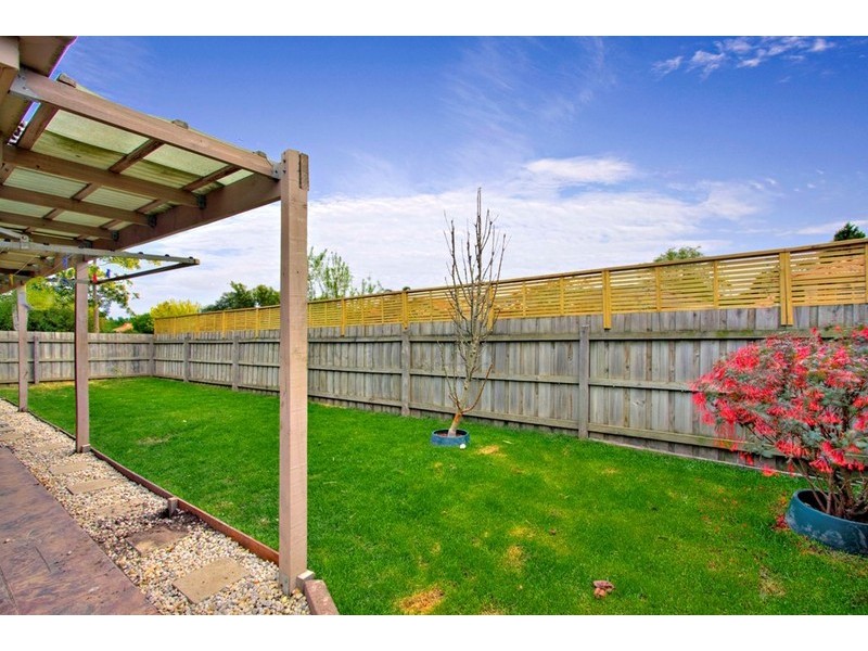 1 Ingram Close, Narre Warren VIC 3805