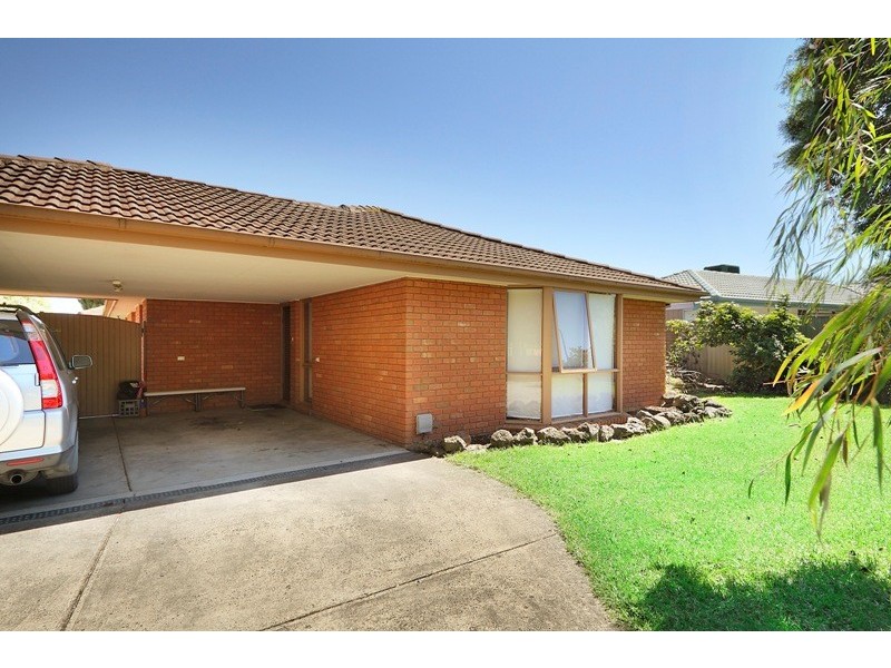 2 Pamela Court, Narre Warren VIC 3805