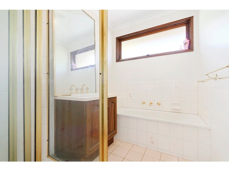 2 Pamela Court, Narre Warren VIC 3805