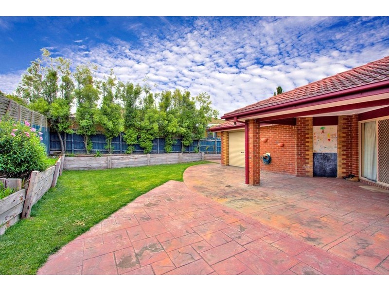 20 Cottswold Avenue, Narre Warren VIC 3805