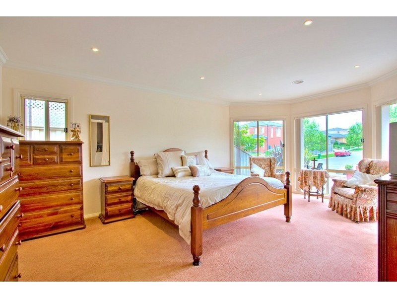 47 Loxley Boulevard, Narre Warren South VIC 3805