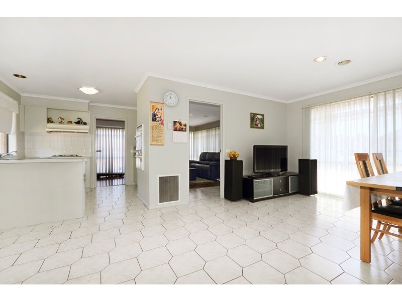 16 Timms Street, Narre Warren South VIC 3805