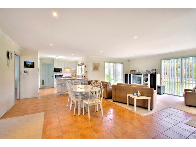 30 John Joseph Court, Narre Warren North VIC 3804