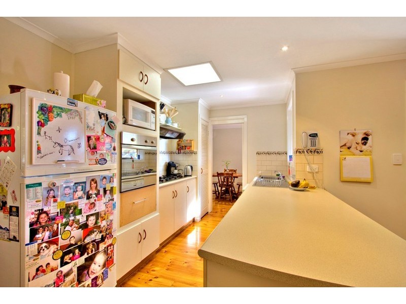 8 Francis Court, Narre Warren VIC 3805