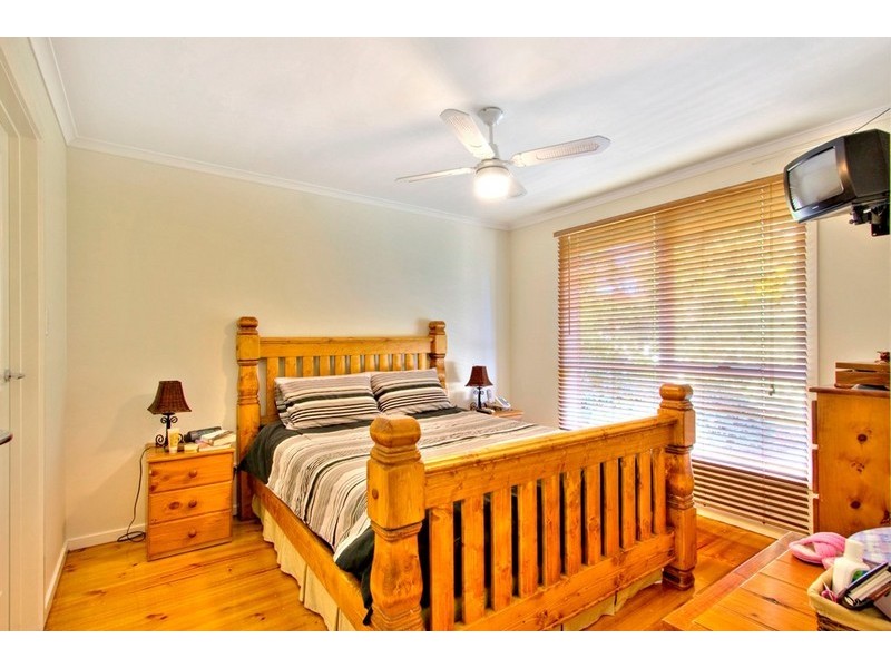 8 Francis Court, Narre Warren VIC 3805