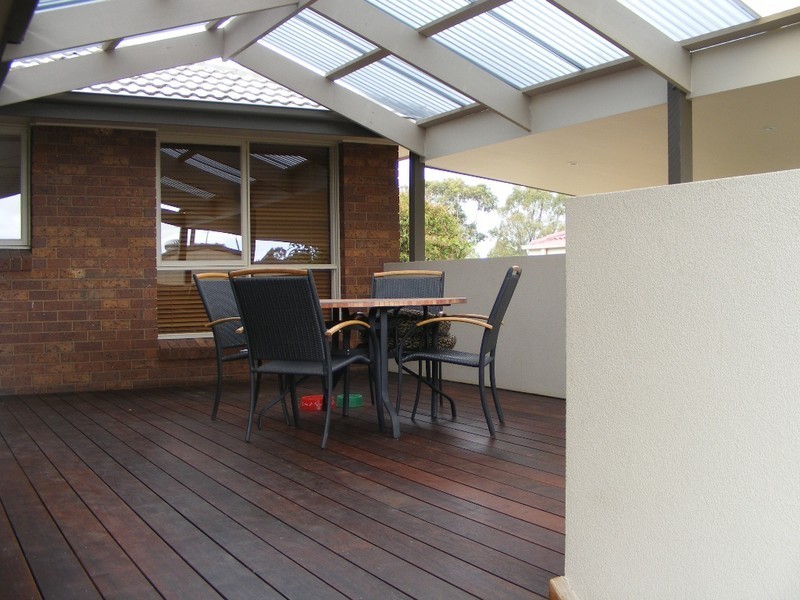 8 Francis Court, Narre Warren VIC 3805