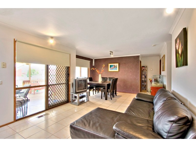 4 Ohio Crescent, Narre Warren VIC 3805