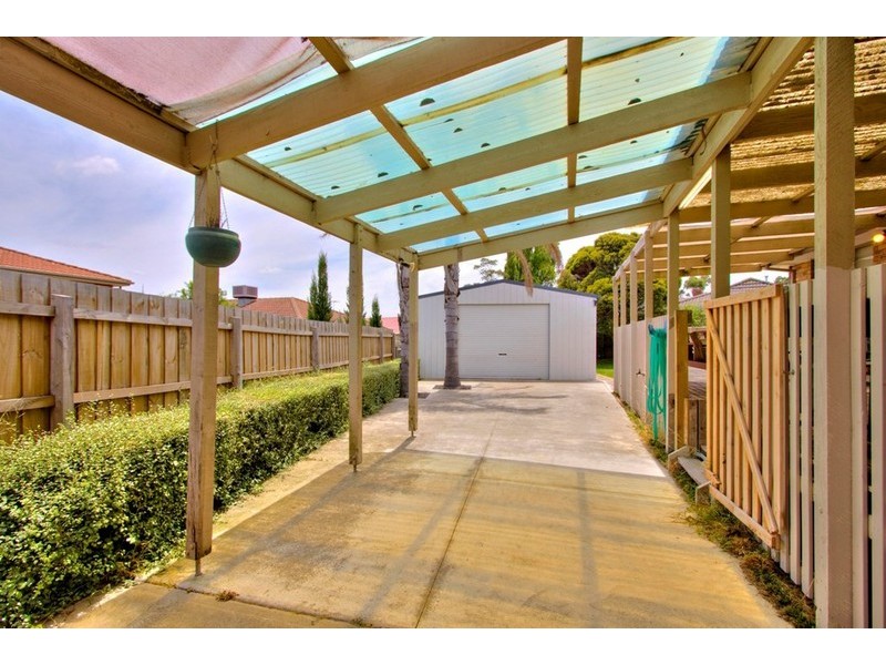 4 Ohio Crescent, Narre Warren VIC 3805