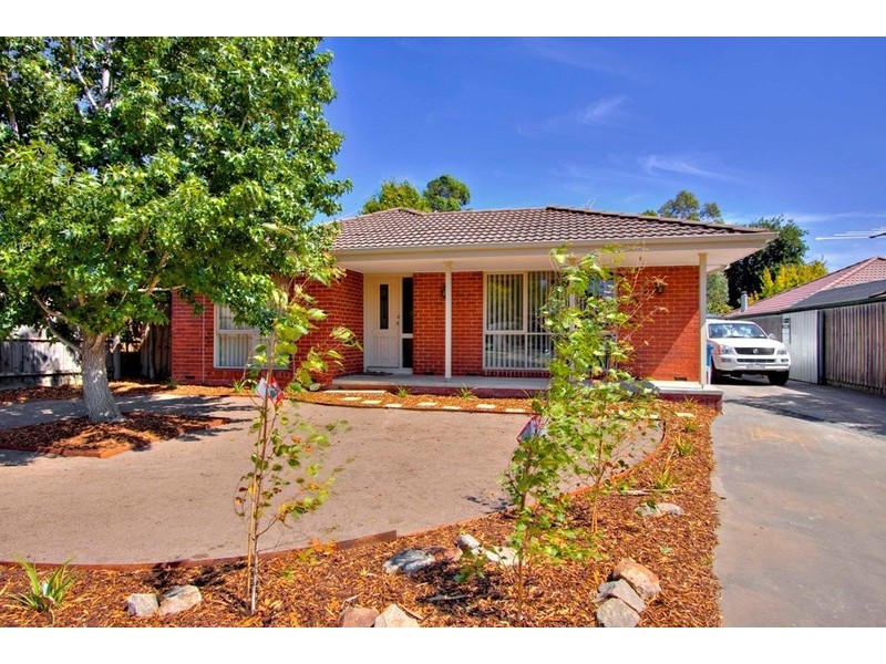 14 Upton Crescent, Narre Warren VIC 3805