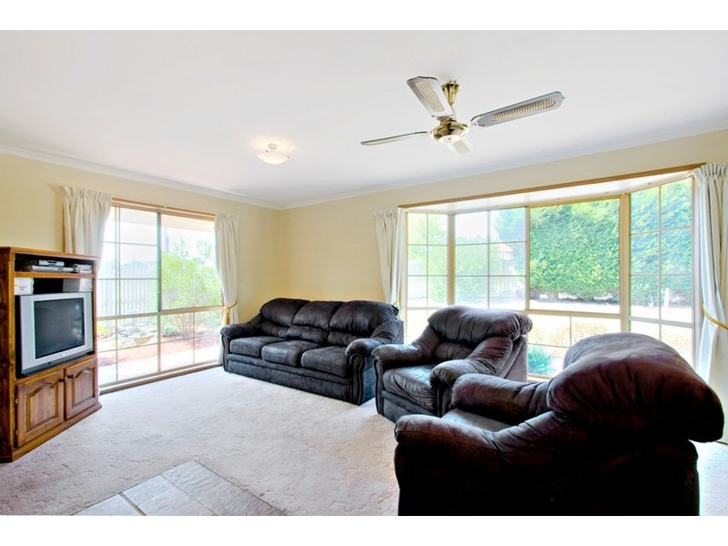 53 Maramba Drive, Narre Warren VIC 3805
