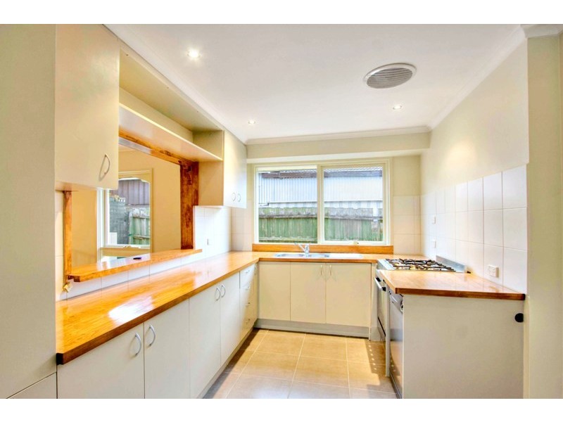 4 Lloyd Avenue, Narre Warren VIC 3805