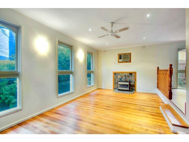 4 Lloyd Avenue, Narre Warren VIC 3805