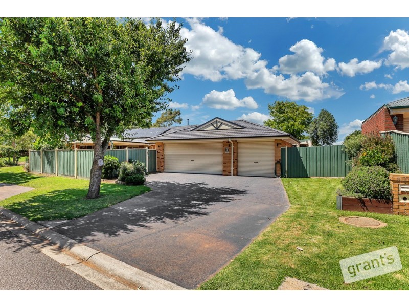1 Woodrush Court, Narre Warren South VIC 3805