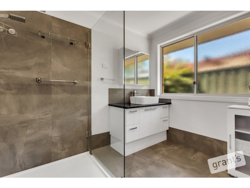1 Woodrush Court, Narre Warren South VIC 3805