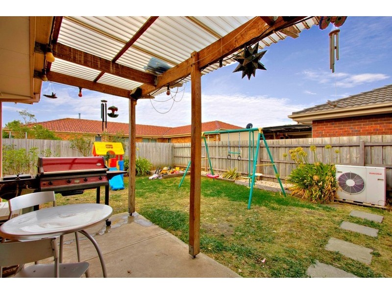 2 Francine Court, Narre Warren VIC 3805