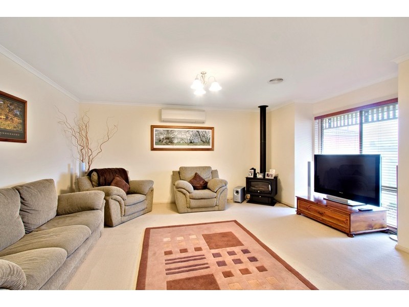 51 Community Parade, Narre Warren South VIC 3805