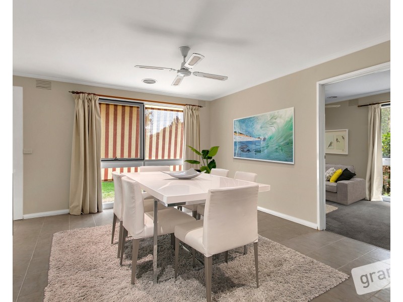 4 Beverly Court, Narre Warren VIC 3805