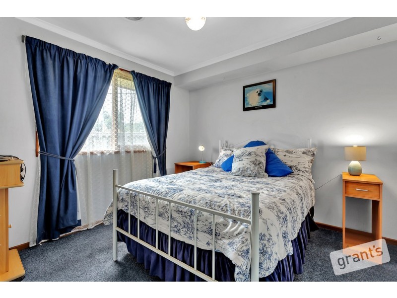 13 Tara Court, Hallam VIC 3803